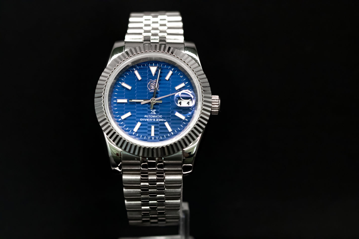The RoyalDate - Blue image 0