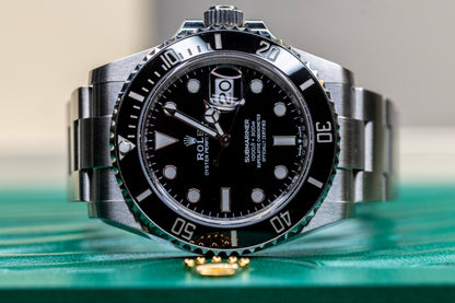 2025 Rolex Submariner Date - Complete Amazing Condition