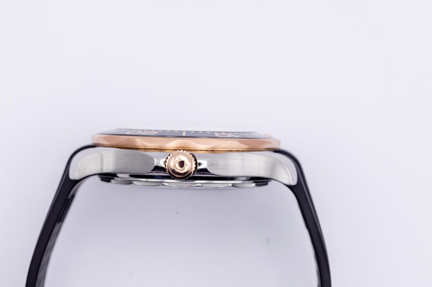 2021 Omega Seamaster Diver 300M "Sedna Gold" Complete Set