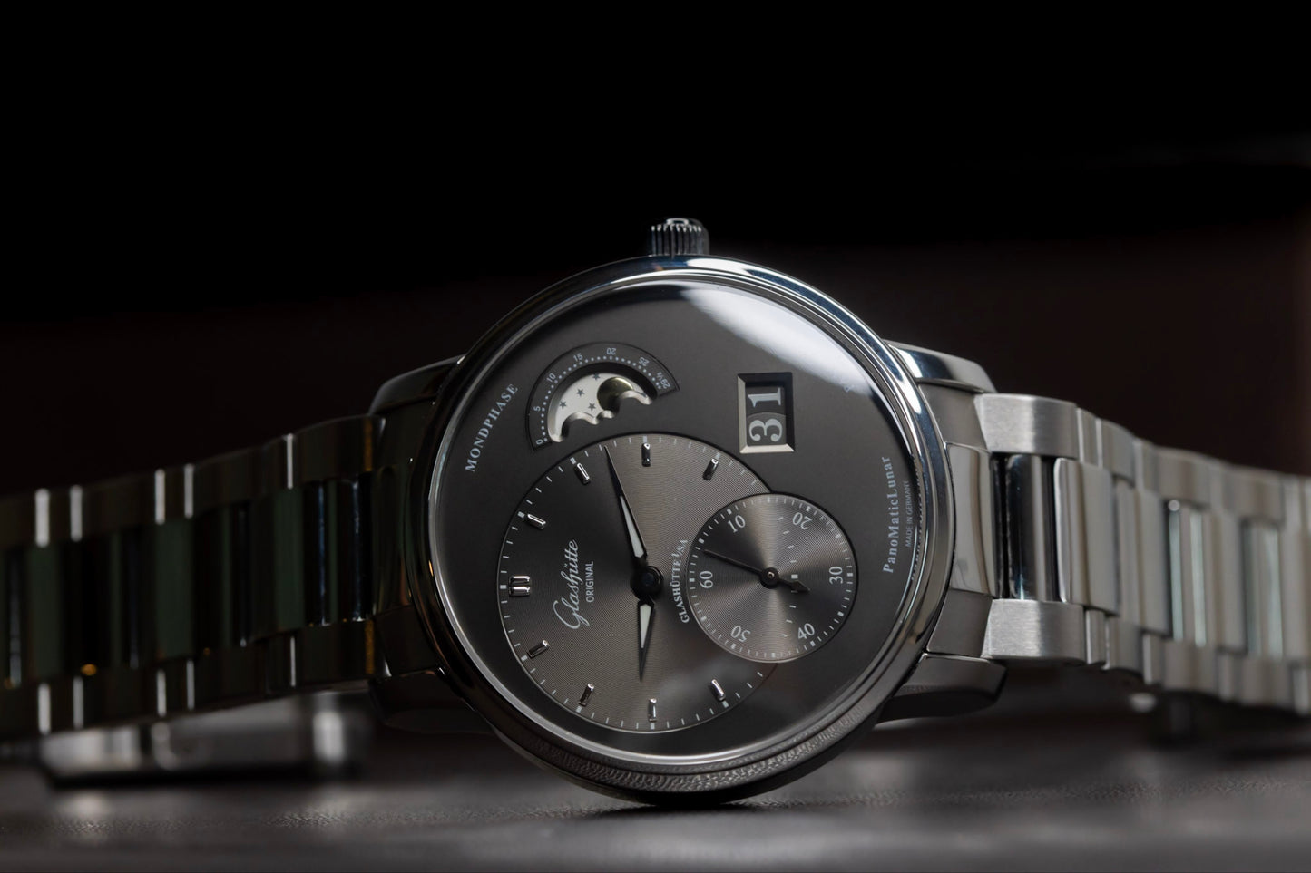 Glashütte Original PanoMaticLunar 1-90-02-43-32-24 Grey Dial 40mm Automatic Big Date