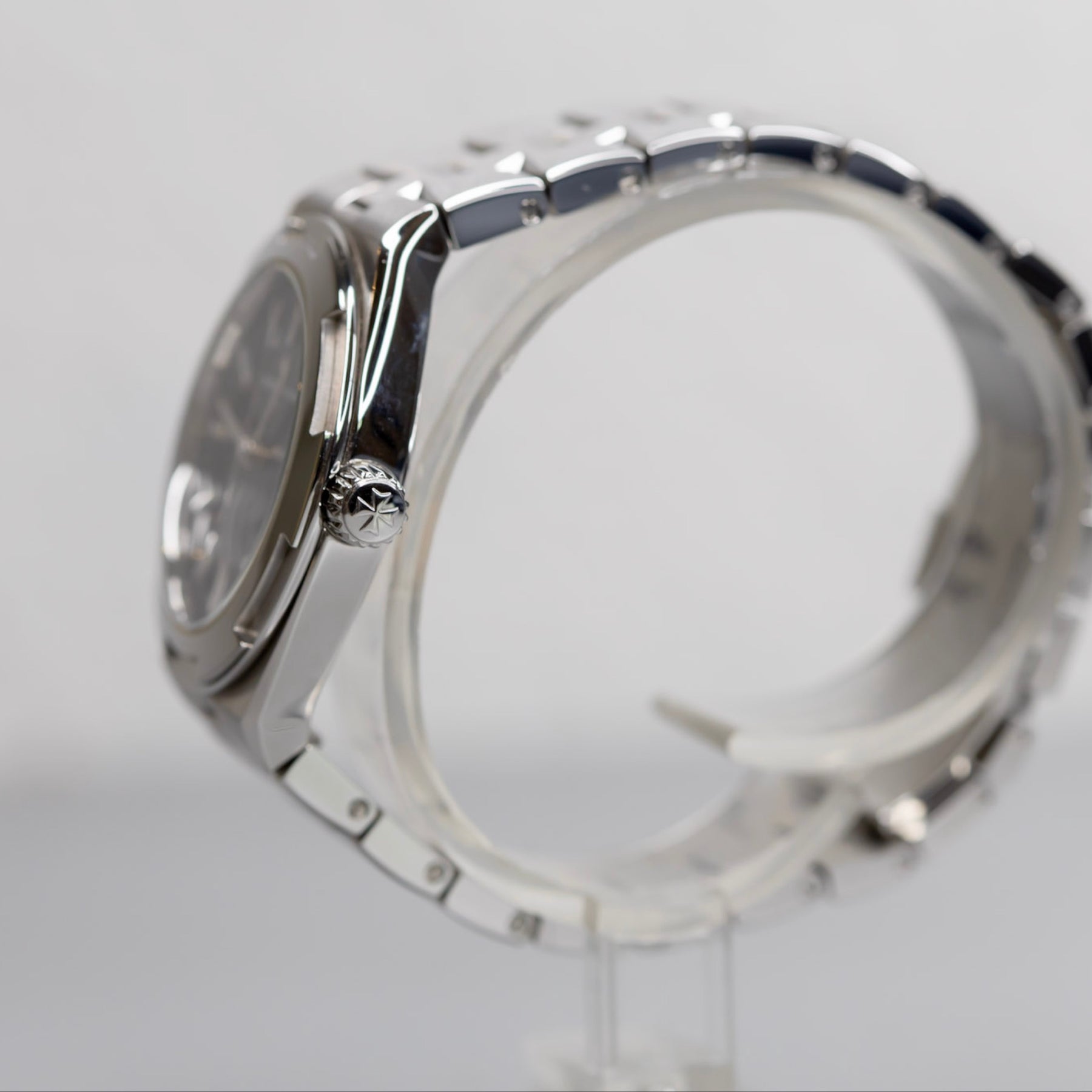 Vacheron Constantin Overseas 34mm 4600V/200A-B980 (2024) Full Set Stainless Steel + Extra Straps