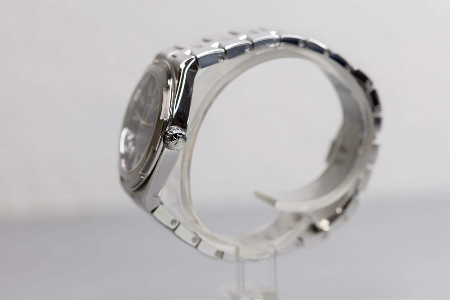 Vacheron Constantin Overseas 34mm 4600V/200A-B980 (2024) Full Set Stainless Steel + Extra Straps