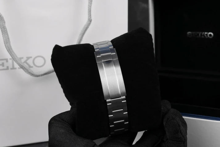 Seikomod Black Diver image 2