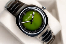 2022 H. Moser & Cie. Streamliner Centre Seconds Original Box & Card