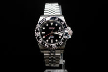 Seikomod Black on Black GMT