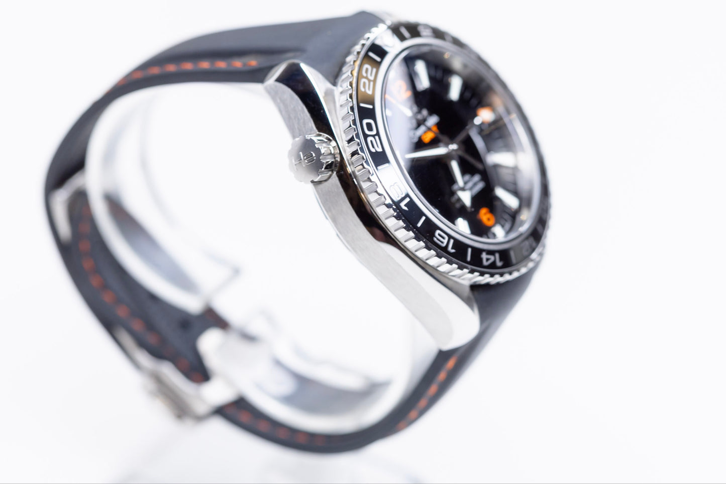 2024 Omega Seamaster Planet Ocean 600M GMT