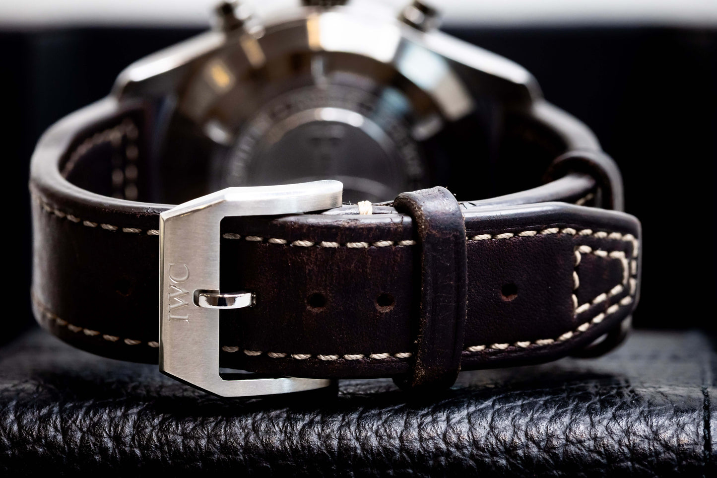 2022 IWC Pilot’s Watch Chronograph Spitfire 41mm  Ref. IW387903 | Full Set leather strap detail
