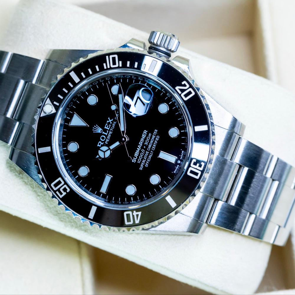 2022 Rolex Submariner Date Complete Set