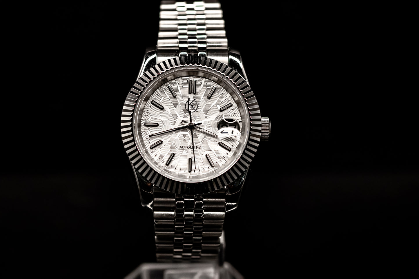 The RoyalDate - Ivory image 0