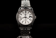 The RoyalDate - Ivory image 0