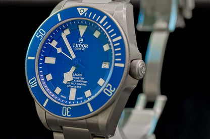 TUDOR Pelagos Titanium Diver watch - 42mm Blue Dial Diver – Full Set showcasing blue dial and titanium case.
