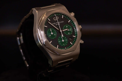Girard Perregaux Laureato Chronograph 42mm Limited Edition