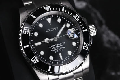 Seikomod Black Diver image 1