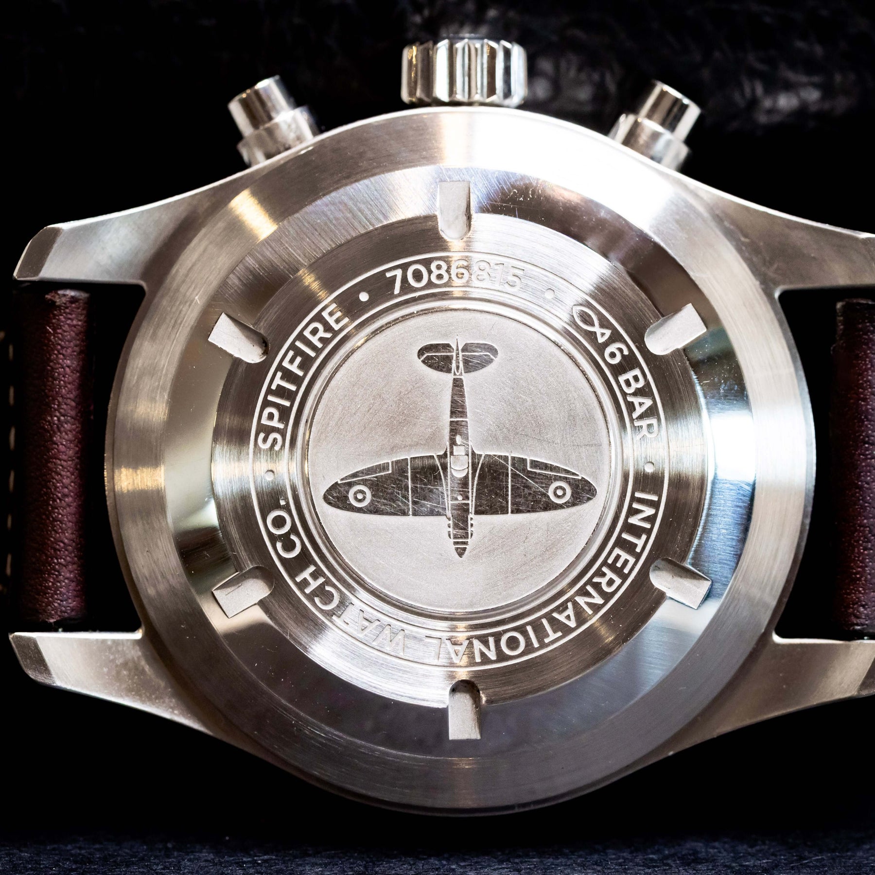 2022 IWC Pilot’s Watch Chronograph Spitfire 41mm  Ref. IW387903 | Full Set back case view with Spitfire engraving.