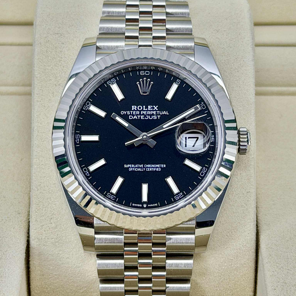 Rolex Datejust 41 – Black Dial on Jubilee