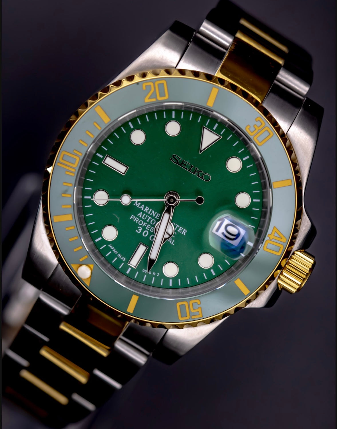 Seikomod Two Tone Green Diver image 5
