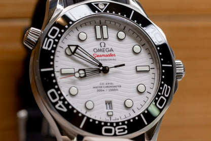 Omega Seamaster Diver 300M 42mm White Dial Stainless Steel Black Bezel