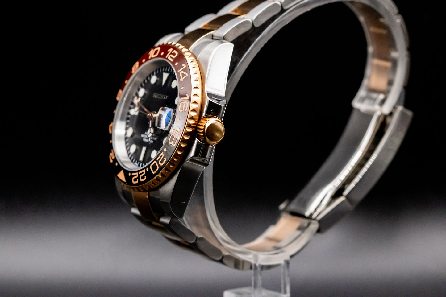 Seikomod RootBeer GMT image 1