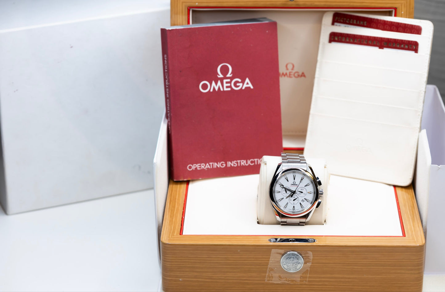 2018 Omega Seamaster Aqua Terra Complete Box & Papers