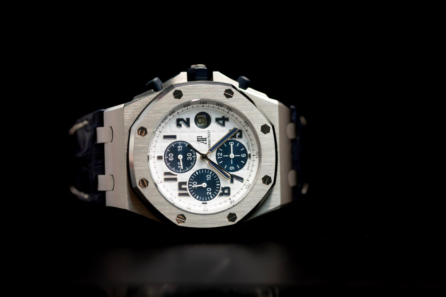 Audemars Piguet Royal Oak Offshore - Ref. 26170ST.OO.D305CR.01 | White Dial with Blue Accents | 42mm | Automatic Chronograph