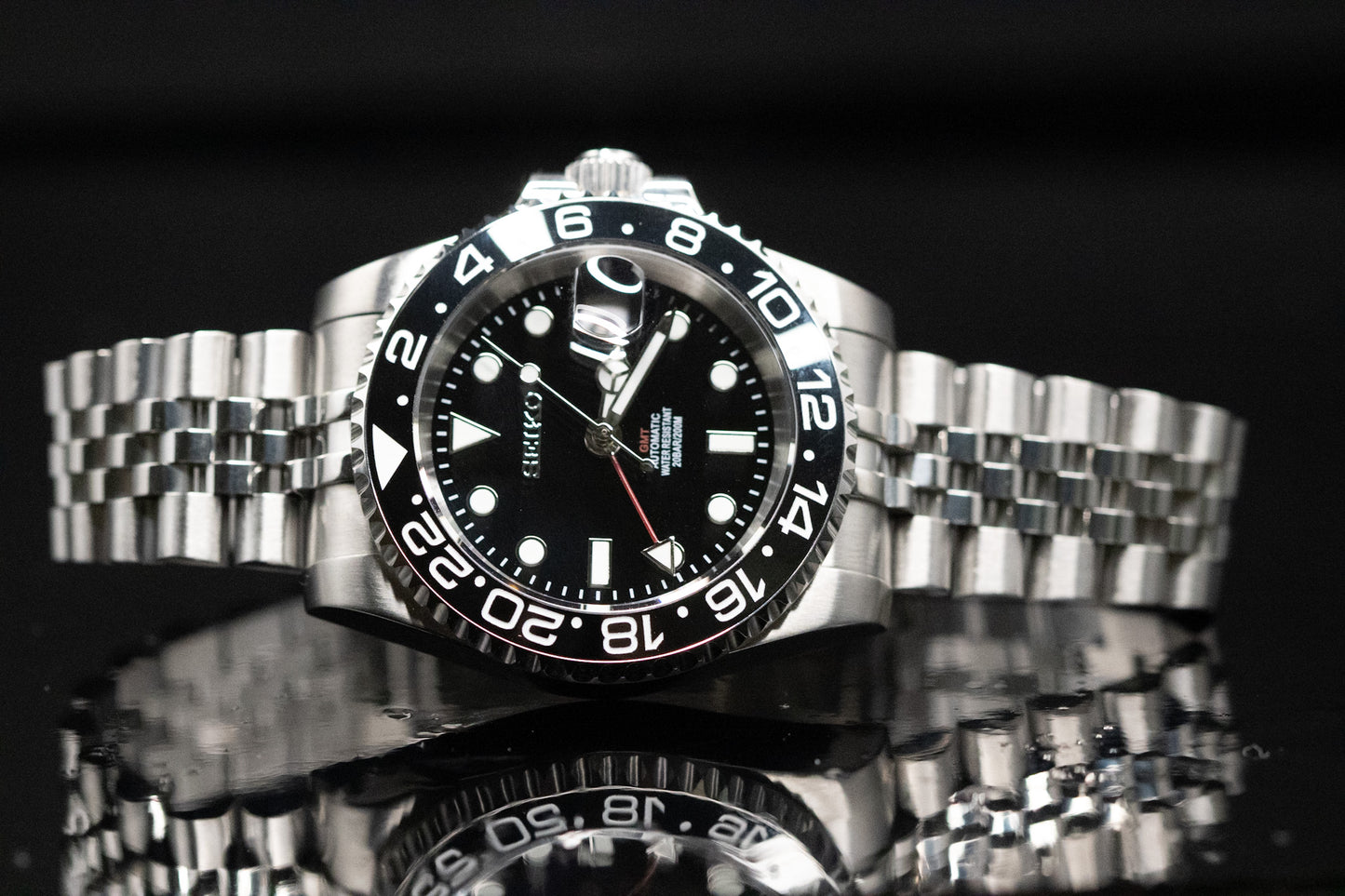 Seikomod Black on Black GMT