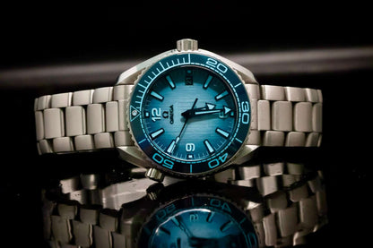 OMEGA Seamaster Planet Ocean 600M 39.5mm Blue Dial Ref. 215.30.40.20.03.002 – Full Set