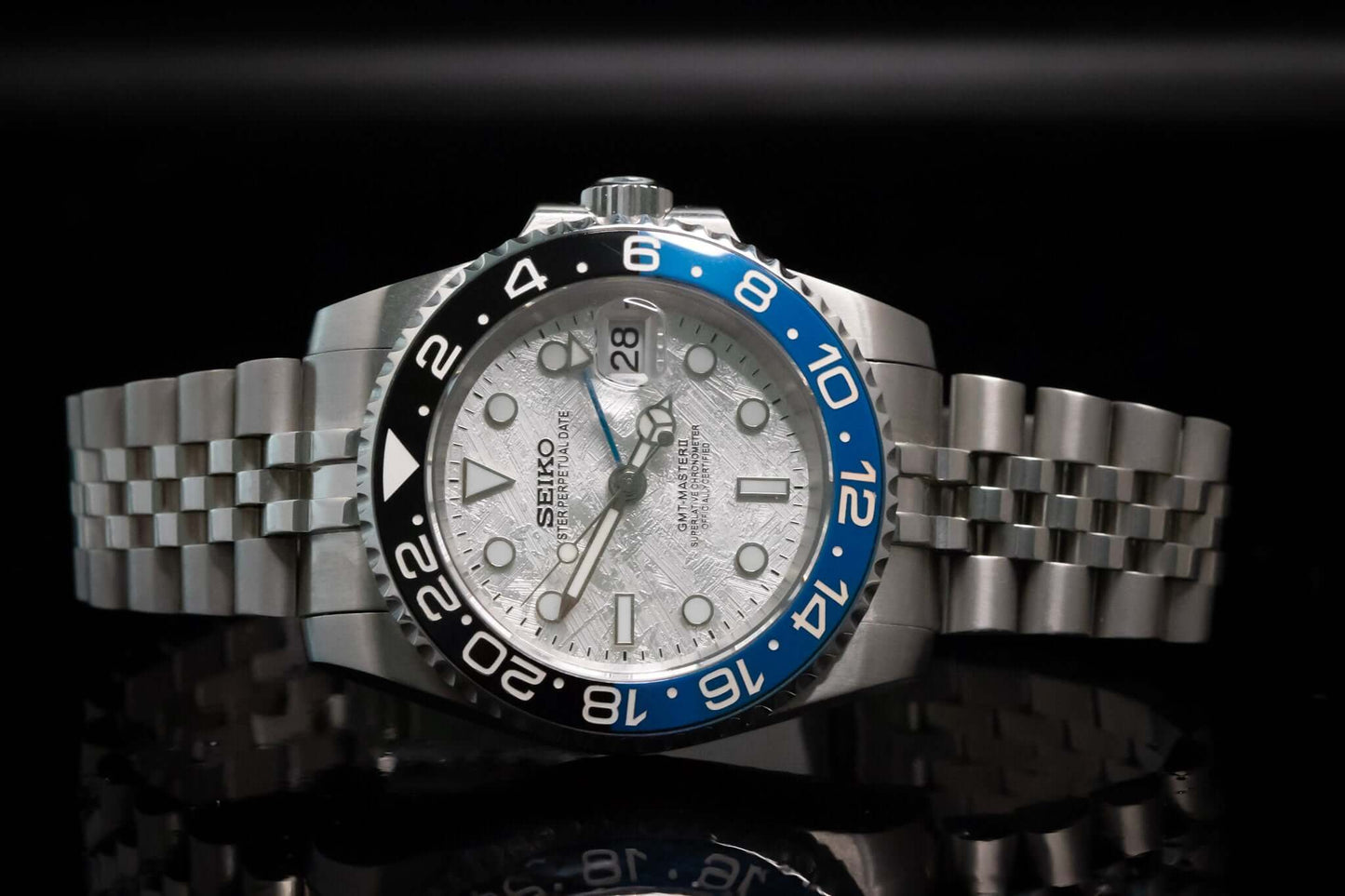 Seiko Mod “Batman” GMT – Meteorite Dial, Ceramic Bezel, Automatic Watch