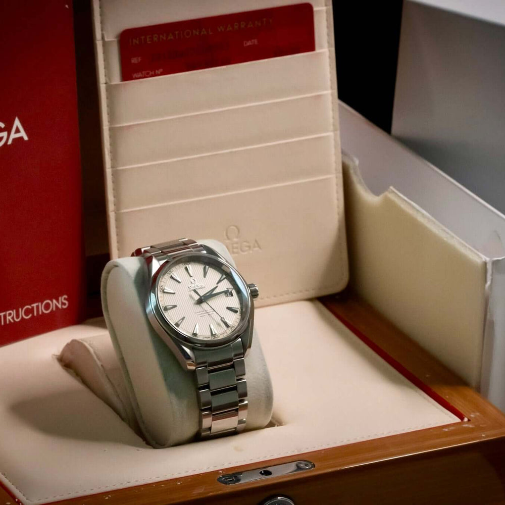 OMEGA Seamaster Aqua Terra 150M 41.5mm Silver Teak Dial Ref. 231.10.42.21.02.003 – Full Set displayed with instructions.