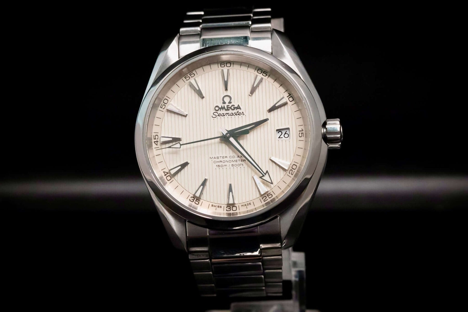 OMEGA Seamaster Aqua Terra 150M 41.5mm Silver Teak Dial Ref. 231.10.42.21.02.003 – Full Set on display.