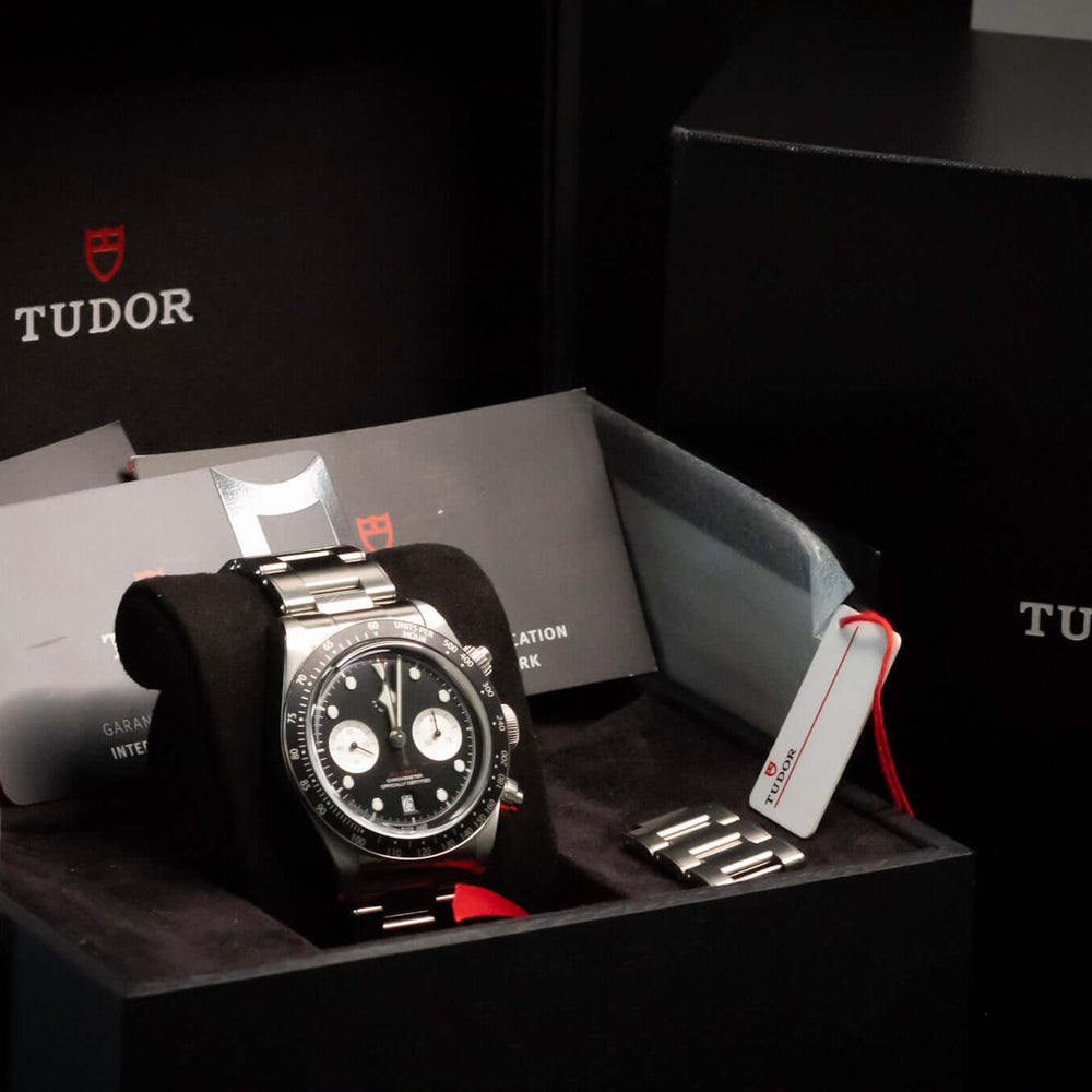TUDOR Black Bay Chronograph – Reverse Panda Dial – Ref. 79360N – Full Set displayed in elegant packaging.