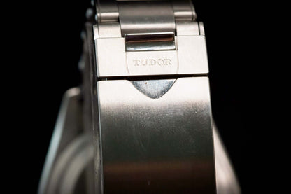 TUDOR Black Bay GMT “Pepsi” – White Opaline Dial – Ref. M79830RB-0010 – Full Set