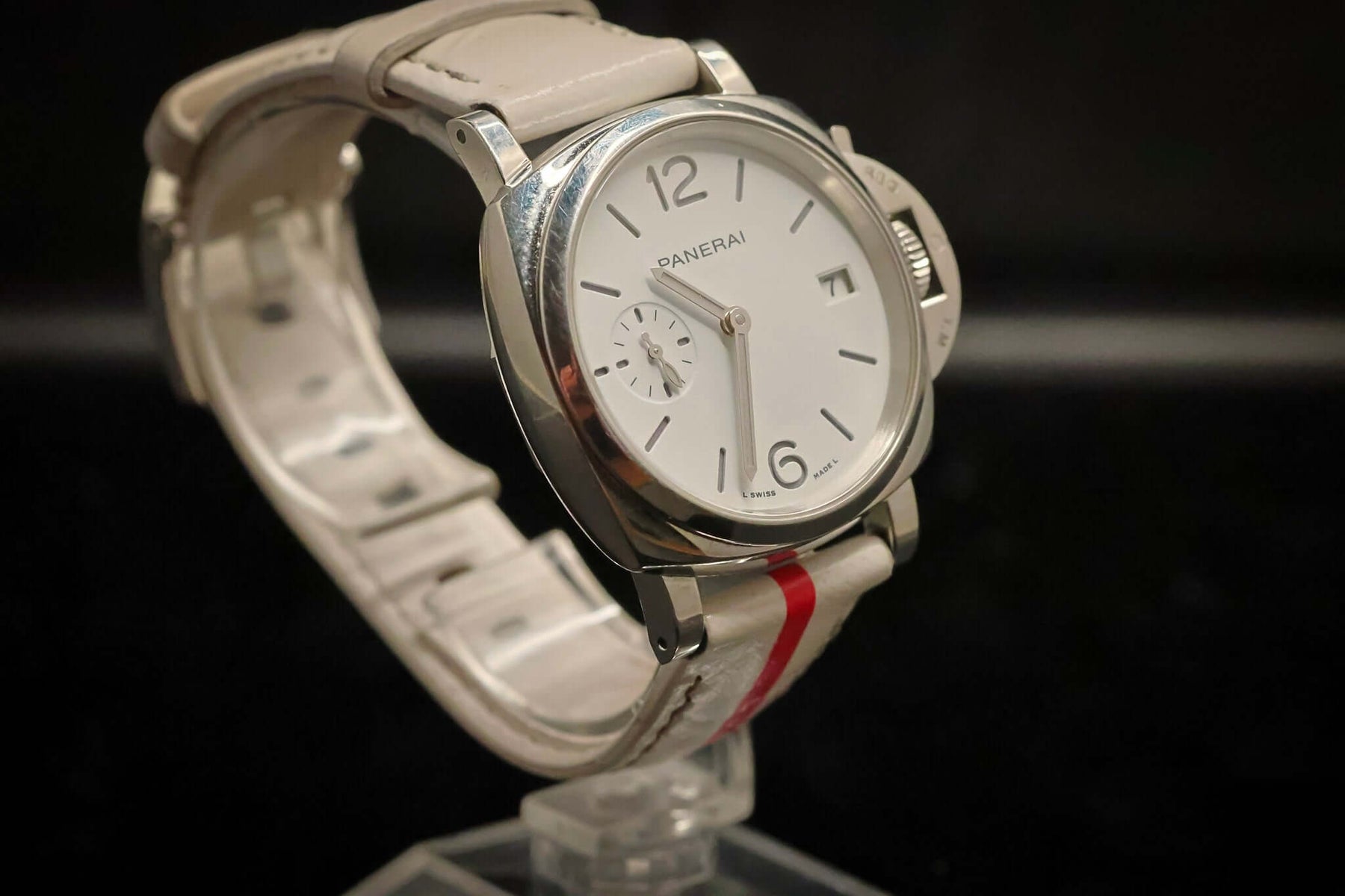 Panerai Luminor Submersible Luna Rossa PAM01306 – 38MM Stainless Steel Men’s Watch – Full Set on display.