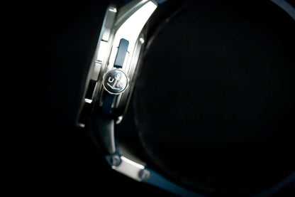Ulysse Nardin Blue Diver Watch - 1183-170-3/93 showcasing detailed profile and stainless steel case
