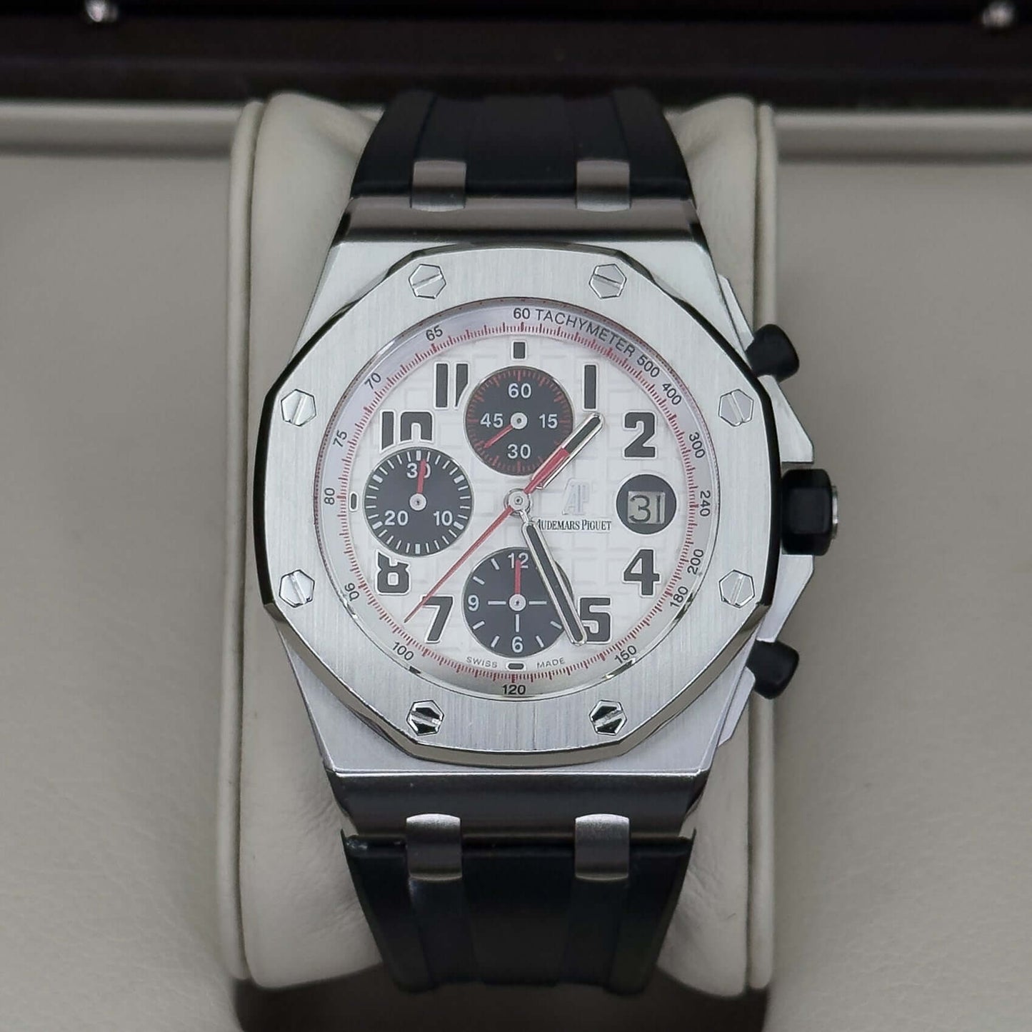 Audemars Piguet Royal Oak Offshore men's watch with white dial and black rubber strap, model 26170ST.OO.D101CR.02.