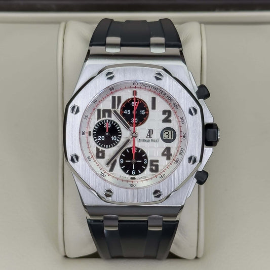Audemars Piguet Royal Oak Offshore men's watch with white dial and black rubber strap, model 26170ST.OO.D101CR.02.