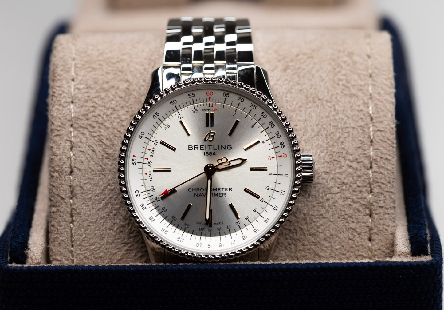 2026 Breitling Navitimer 35mm Complete Box & Papers