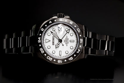 Black Seikomod Explorer II GMT image 3