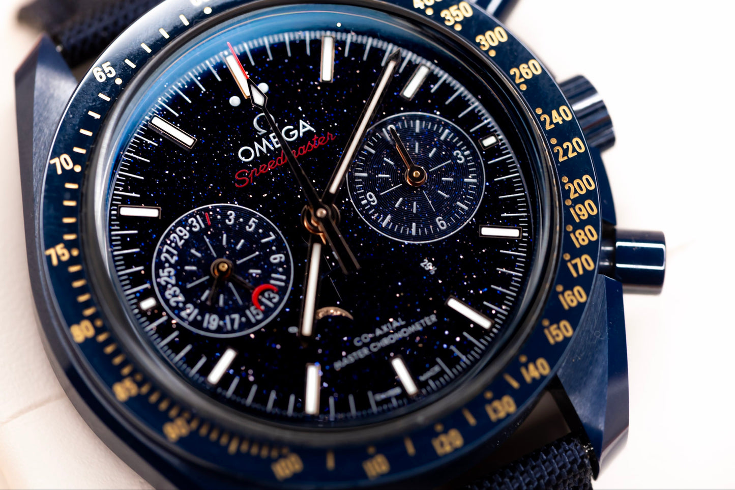 2022 Omega Speedmaster Moophase "Blue Side Of The Moon" Complete Set Ref: 304.93.44.52.03.002