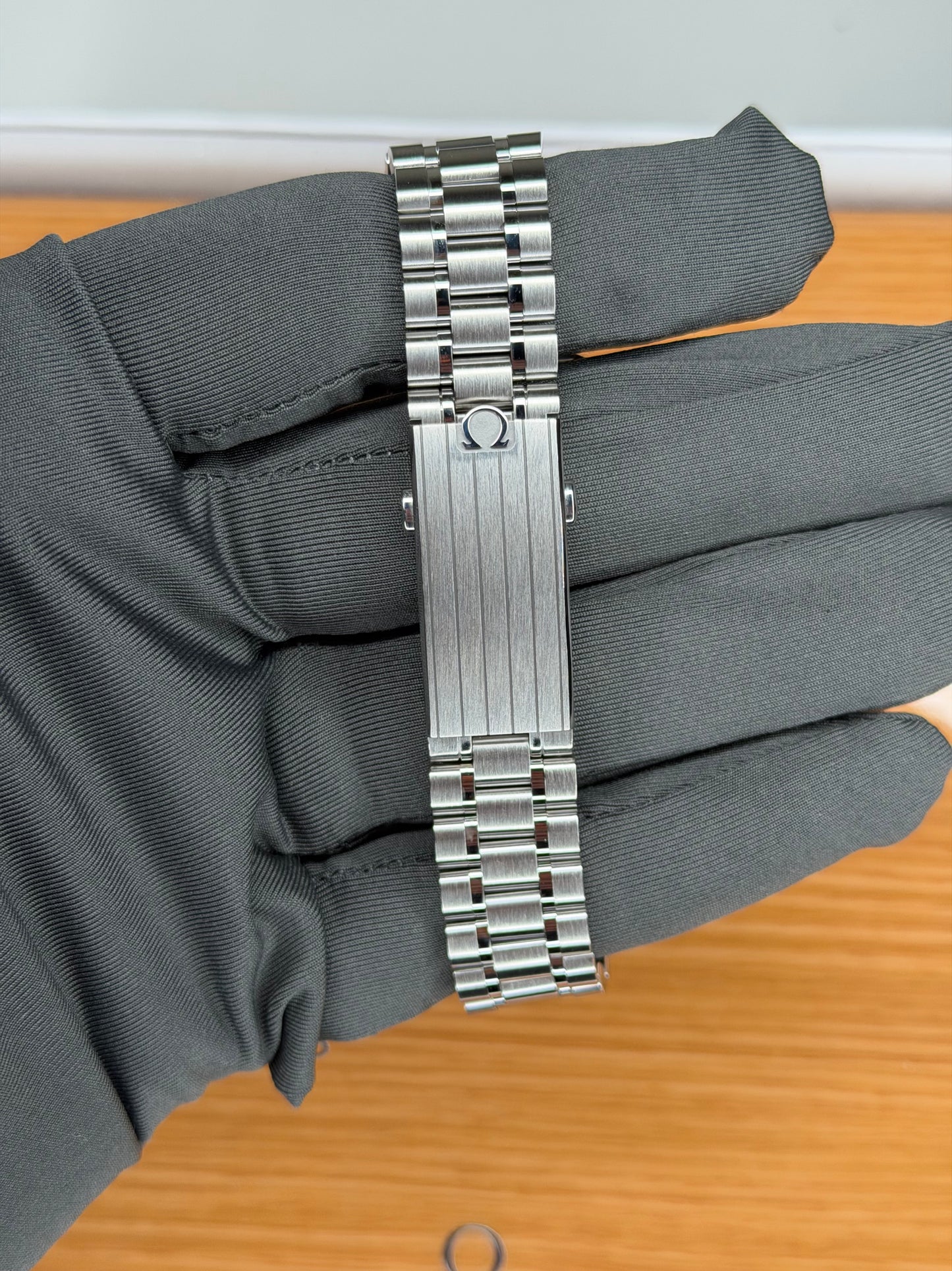 2024 Omega Speedmaster Chronoscope Co-Axial Master Chronometer 329.30.43.51.02.002