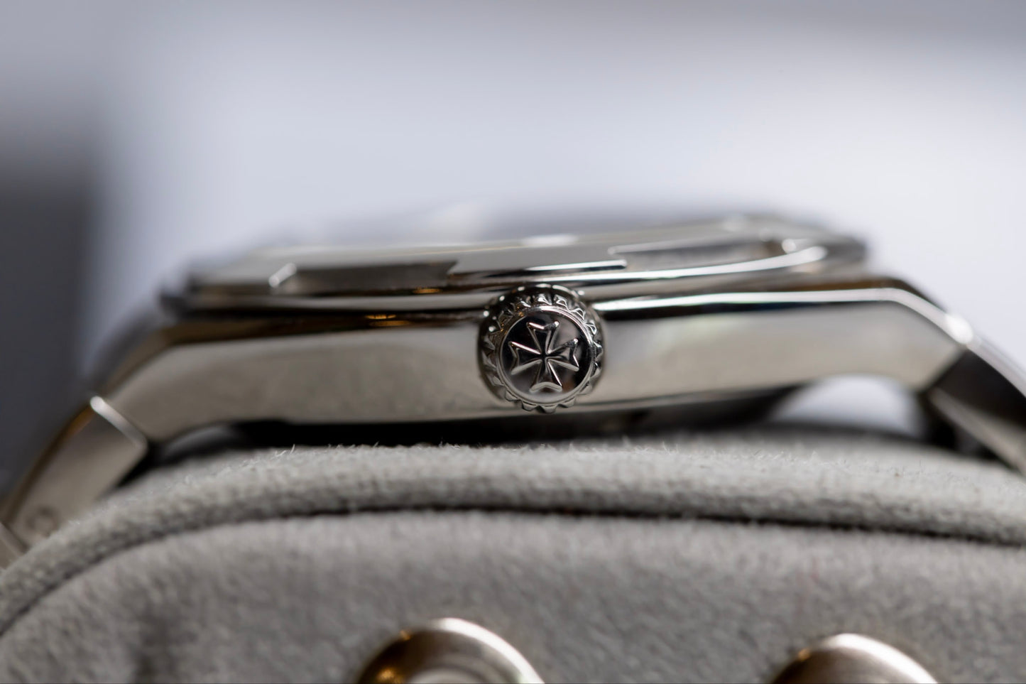 Vacheron Constantin Overseas 34mm 4600V/200A-B980 (2024) Full Set Stainless Steel + Extra Straps