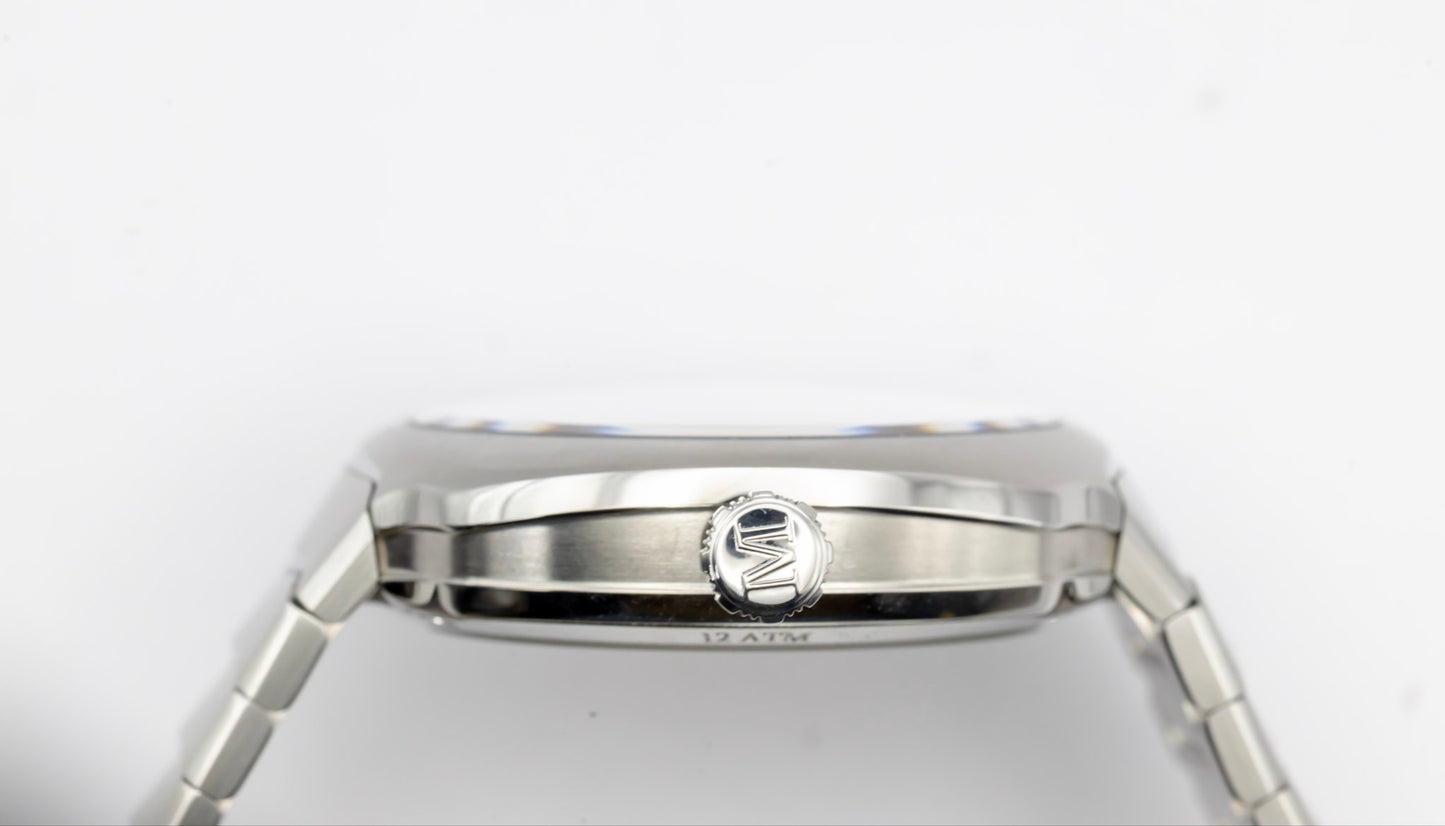 2024 H.Moser & Cie Streamliner Centre Seconds Smoked Salmon Complete