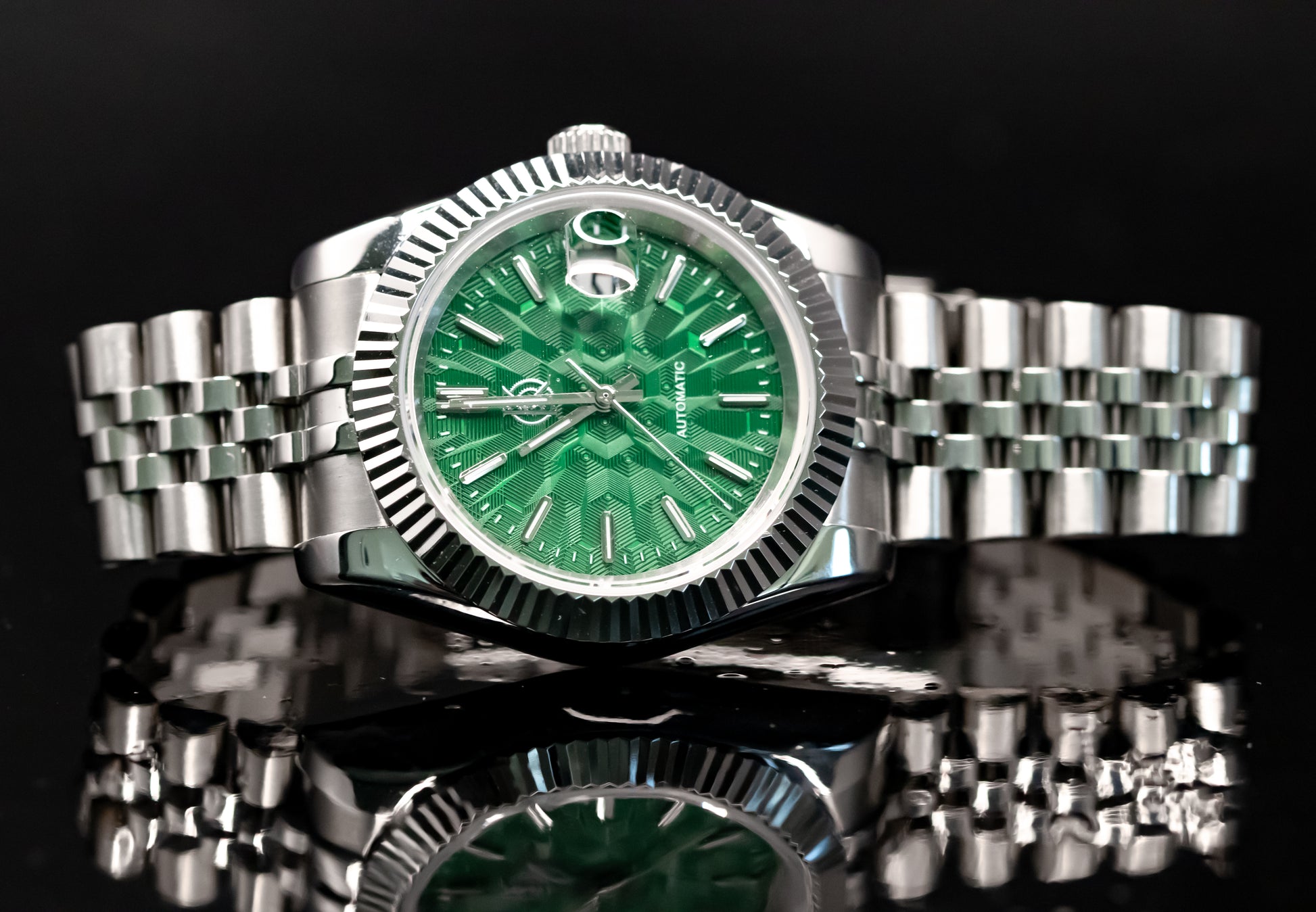 The RoyalDate - Forest Green image 4