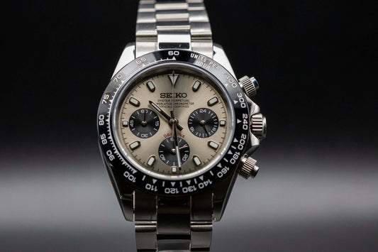 SeikoMod Phantom Daytona timepiece with silver dial and black sub dials, showcasing elegance and craftsmanship.