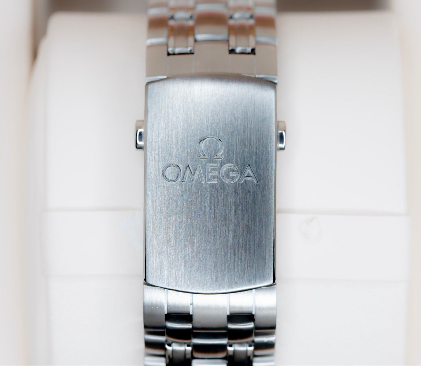 2018 Omega Seamaster Diver Complete Original Box & Papers