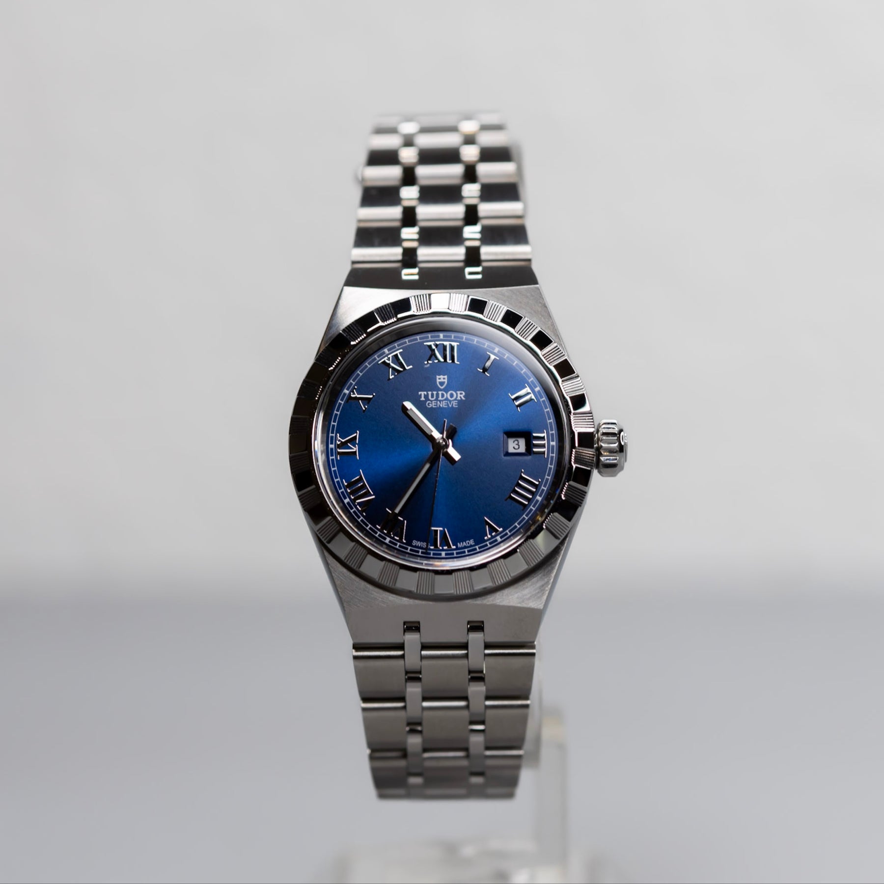 Tudor Royal 28300 Blue Dial 28mm Automatic Steel Integrated Bracelet Date