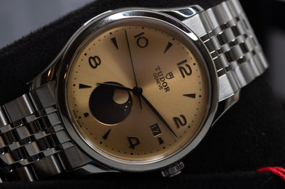Tudor 1926 Luna Moon Phase
