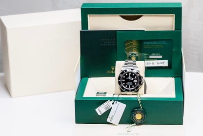 2025 Rolex Submariner Date - Complete Amazing Condition