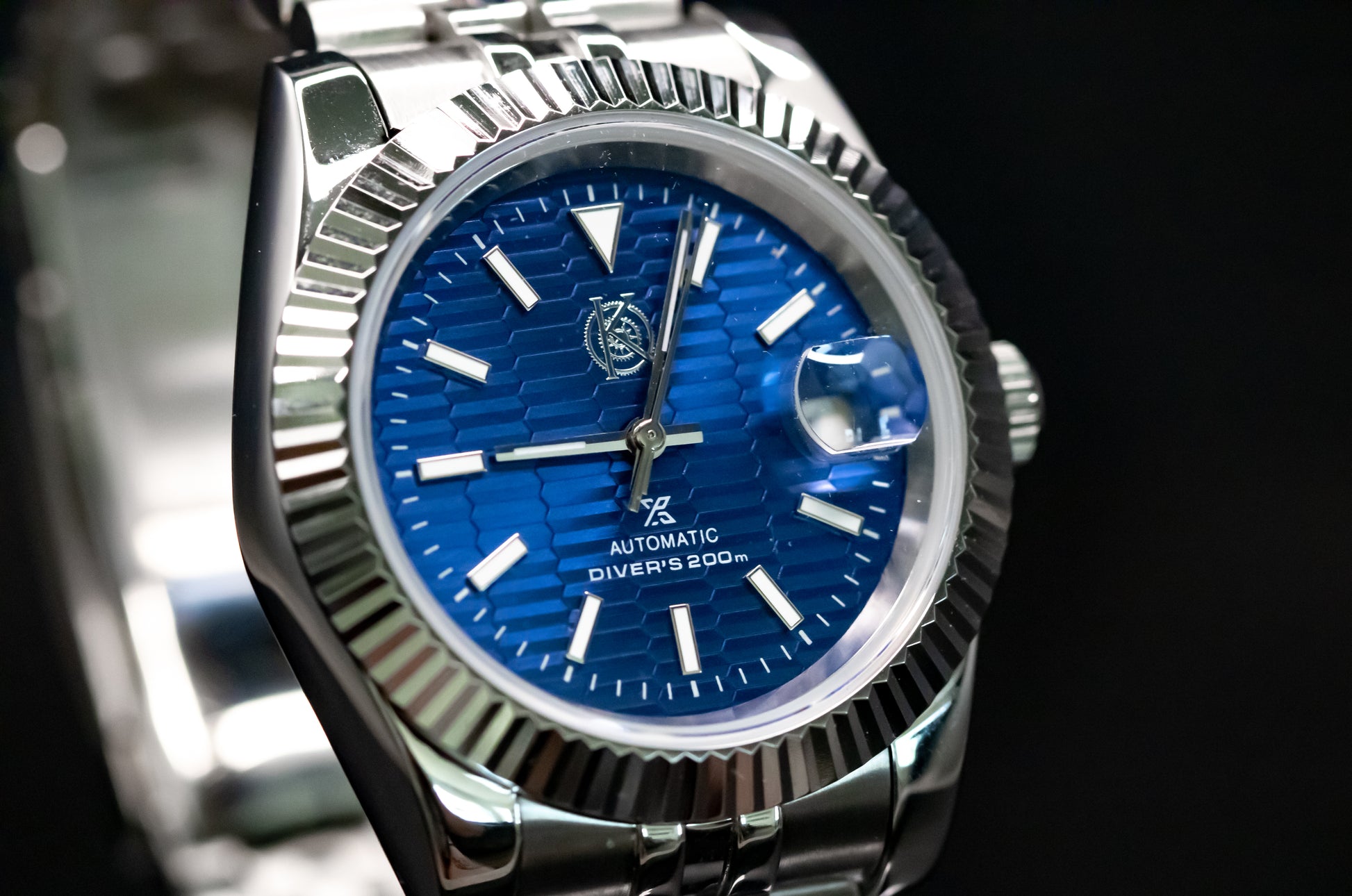 The RoyalDate - Blue image 2