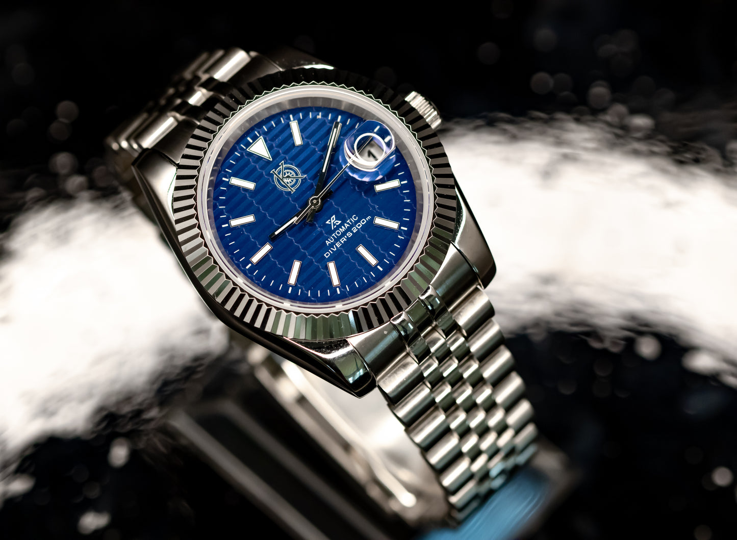 The RoyalDate - Blue image 6