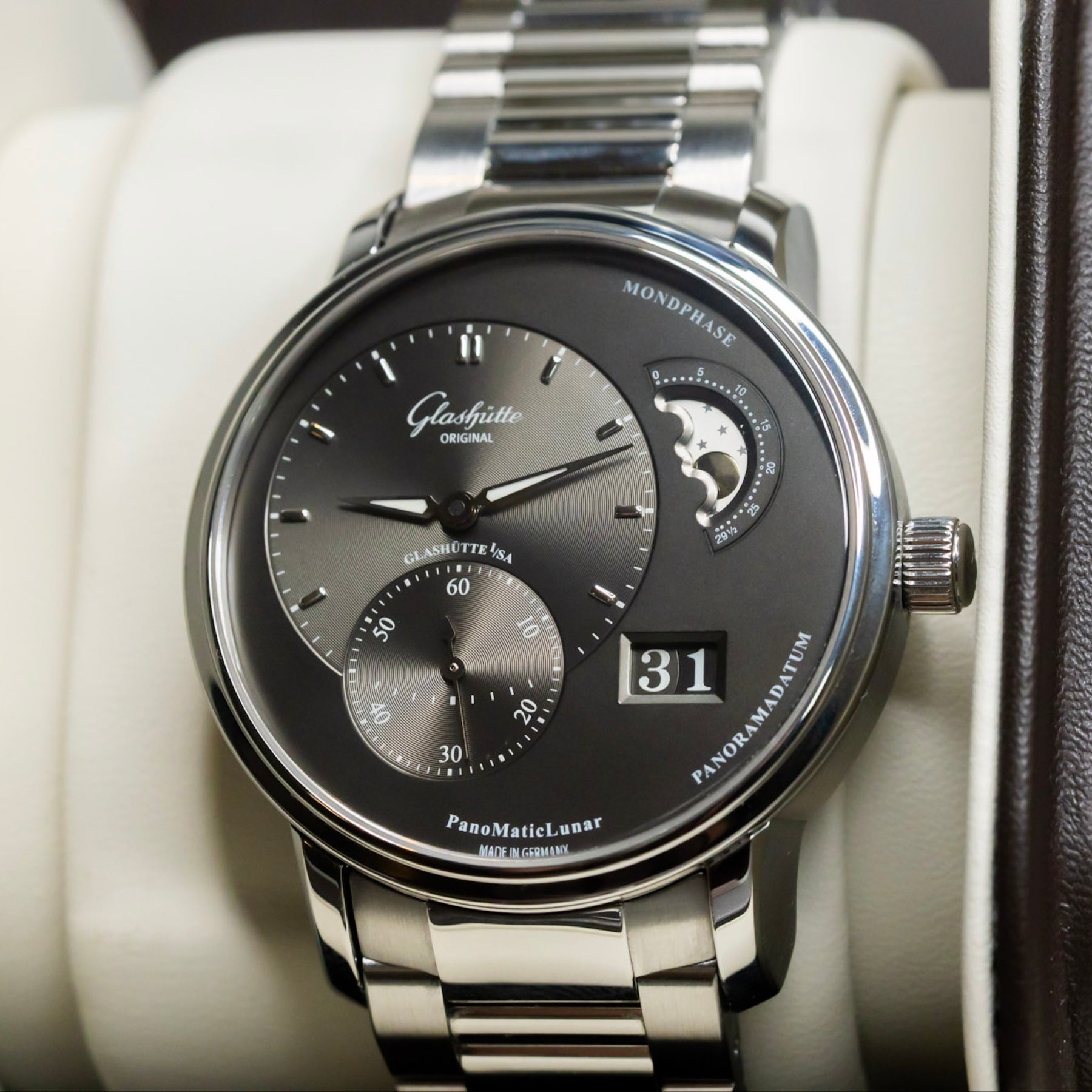 Glashütte Original PanoMaticLunar 1-90-02-43-32-24 Grey Dial 40mm Automatic Big Date